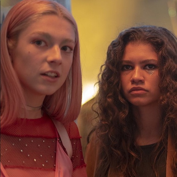 EUPHORIA AESTHETIC MYSTERY BOX - Picture 8 of 12